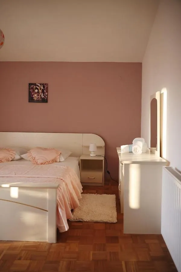Apartment Blanka With A Beautiful View Of Trogir Croatia